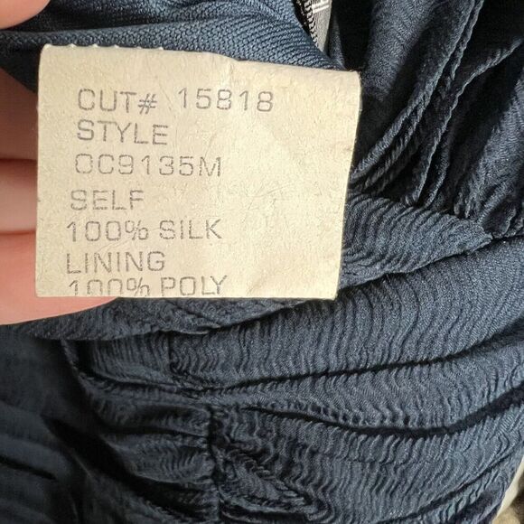 Tadashi Collection Silk Dress Womens Size 6 Navy Blue V Neck Wedding Guest - Picture 10 of 15